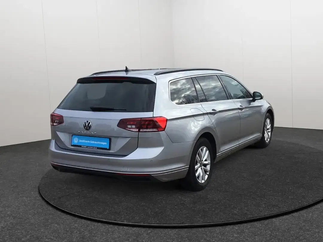 Volkswagen Passat 1.5 TSI DSG Business - Thumbnail 5