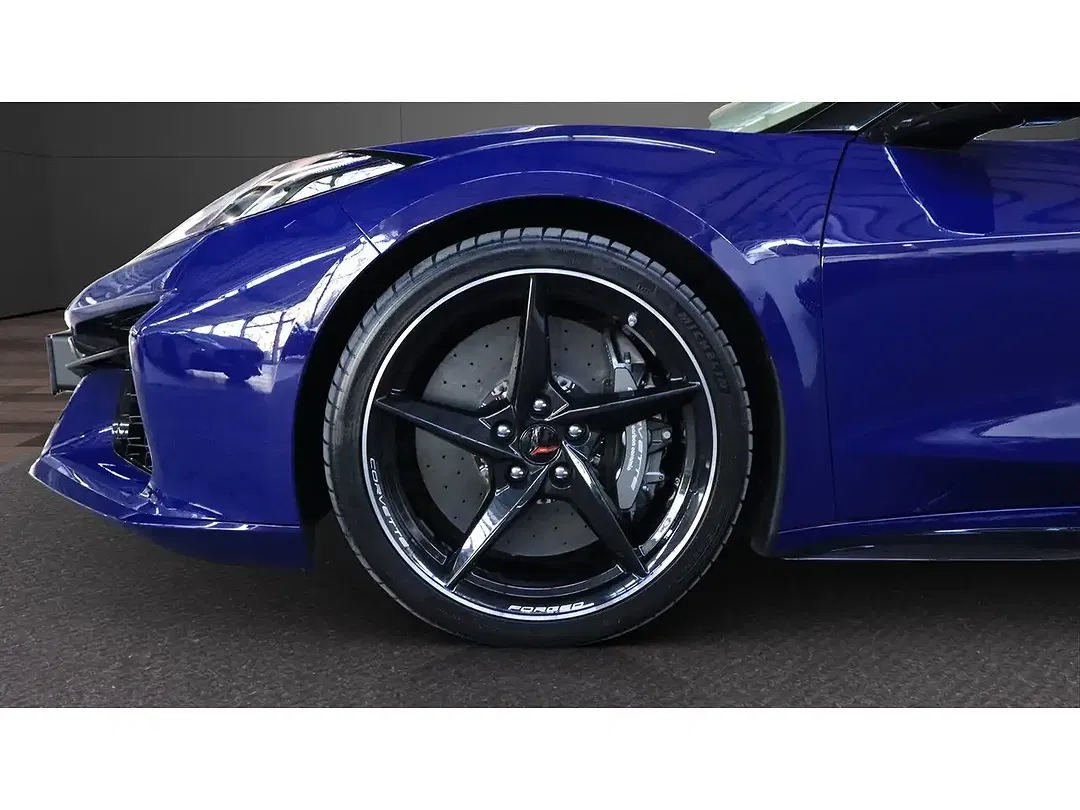 Corvette C8 E-Ray 3LZ - Thumbnail 11