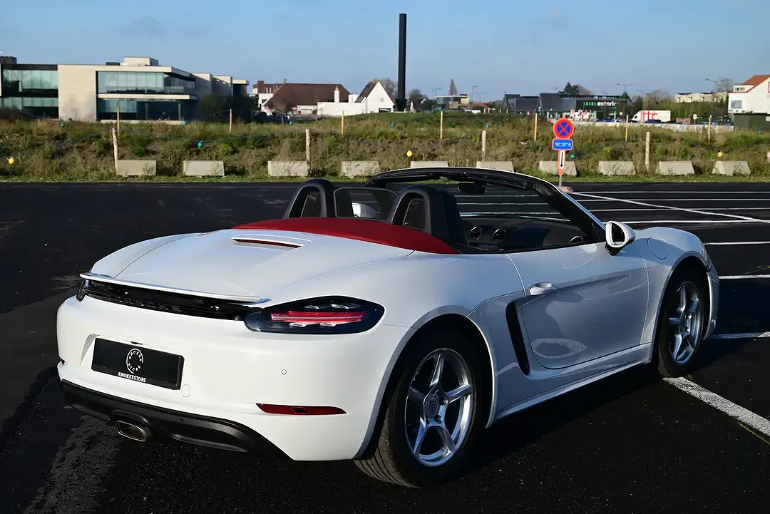 Porsche 718 PDK - Thumbnail 8