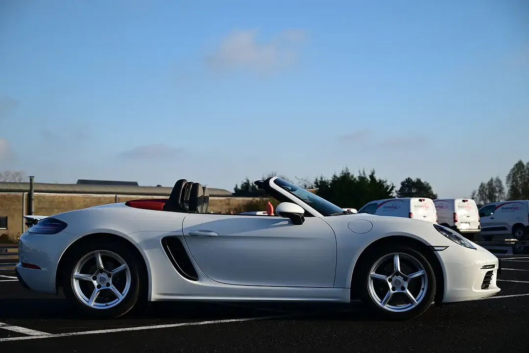 Porsche 718 PDK - Thumbnail 9