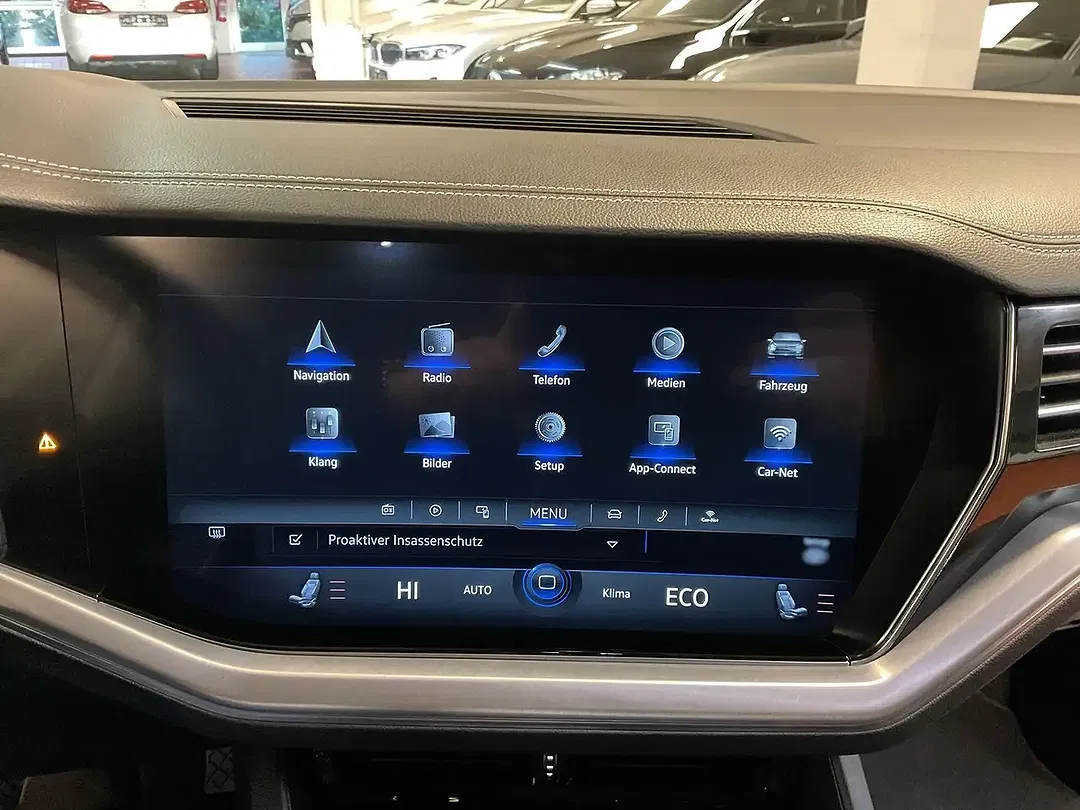 Volkswagen Touareg 3.0 V6 eHybrid Elegance - Thumbnail 19