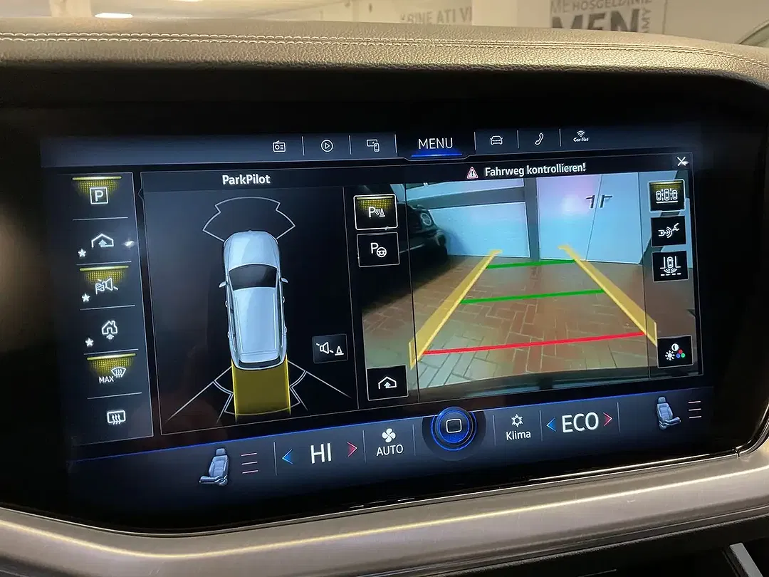 Volkswagen Touareg 3.0 V6 eHybrid Elegance - Thumbnail 21