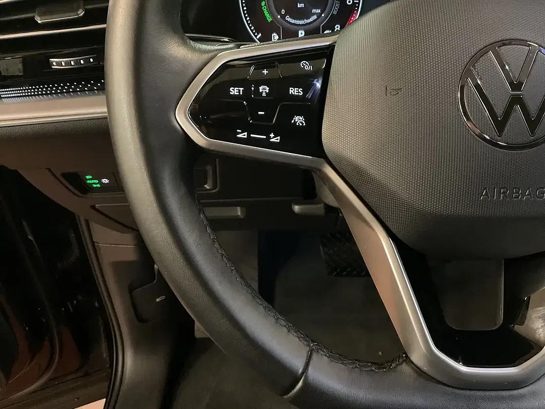 Volkswagen Touareg 3.0 V6 eHybrid Elegance - Thumbnail 24