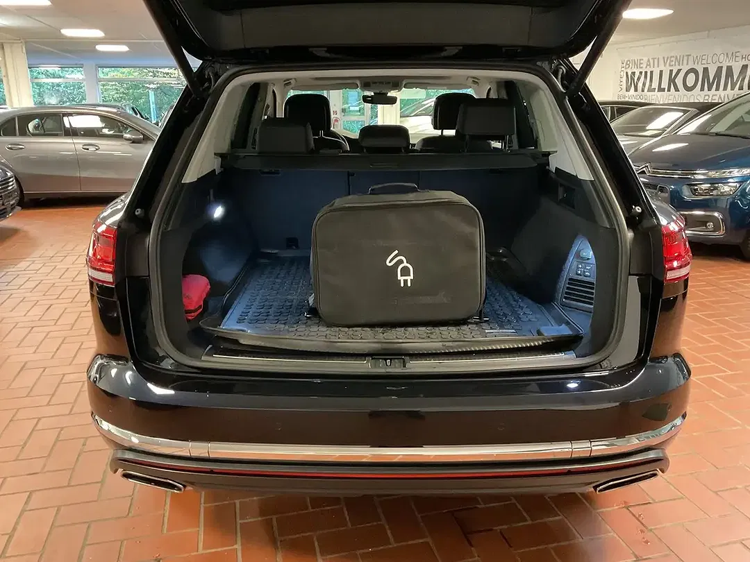Volkswagen Touareg 3.0 V6 eHybrid Elegance - Thumbnail 6
