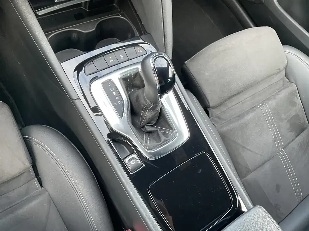 Opel Insignia AUT Ultimate - Thumbnail 13
