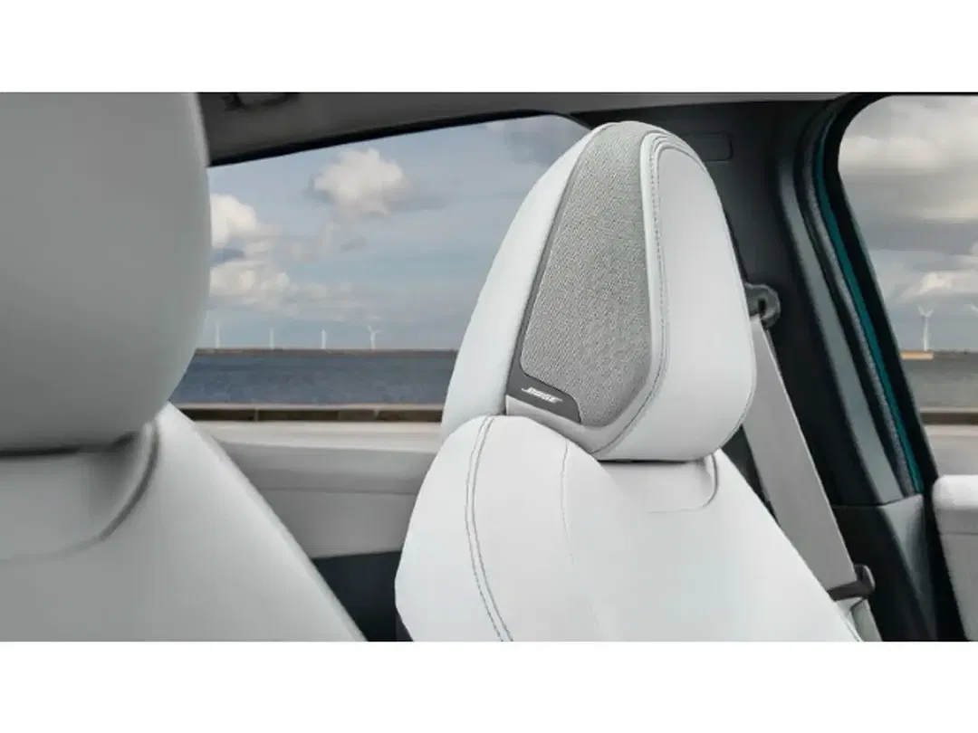 Nissan Leaf Evolve - Thumbnail 11