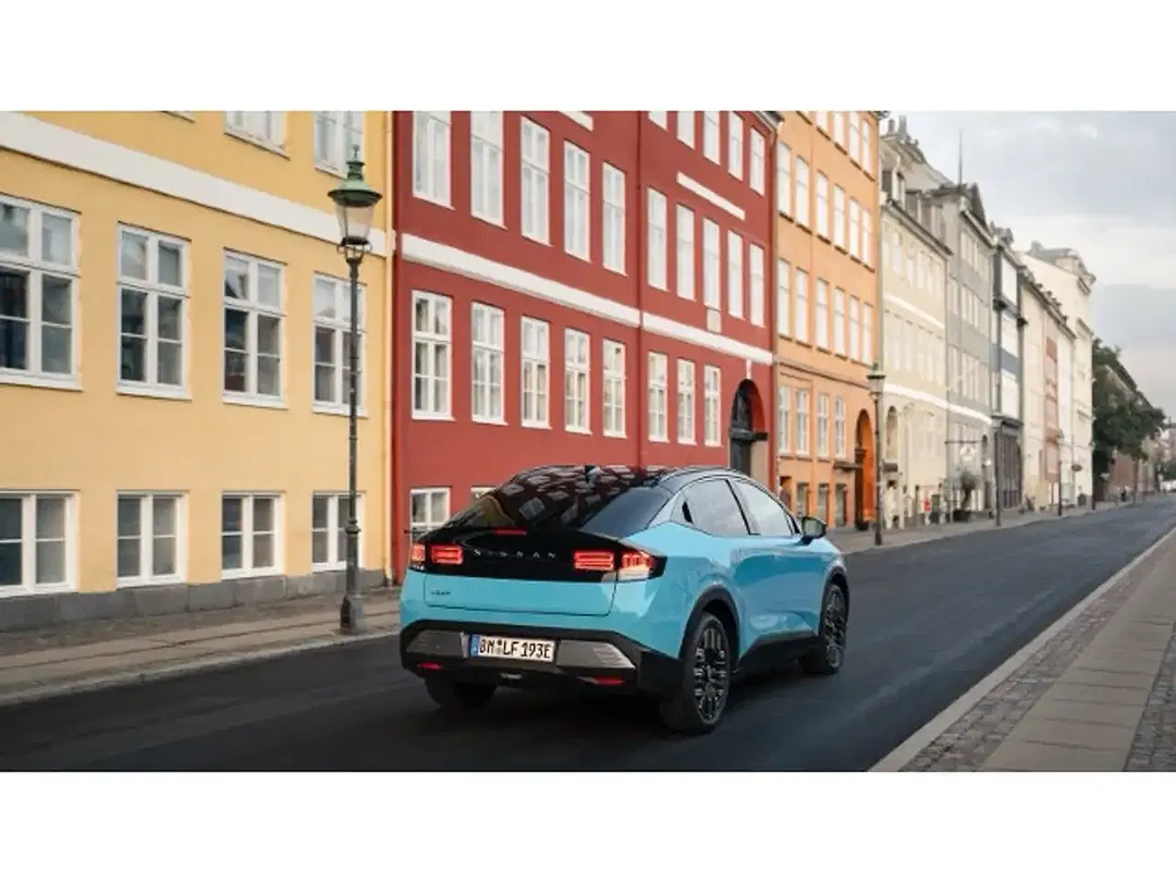 Nissan Leaf Evolve - Thumbnail 4