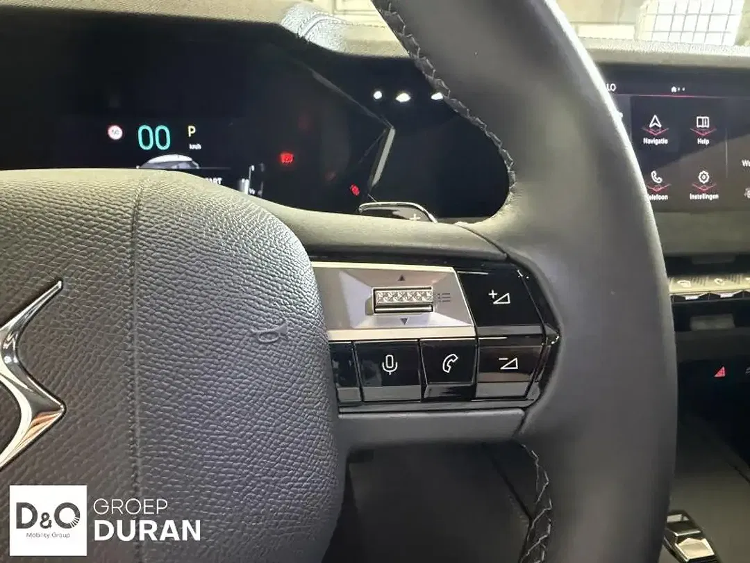 DS Automobiles DS 4 Crossback - Thumbnail 11