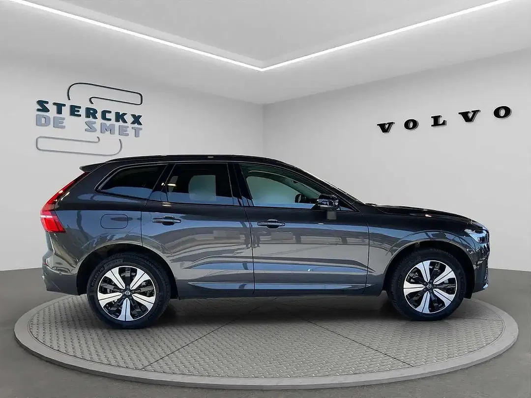 Volvo XC60 T6 PHEV AWD Plus - Thumbnail 7
