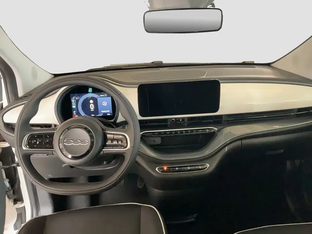 Fiat 500e - Thumbnail 14