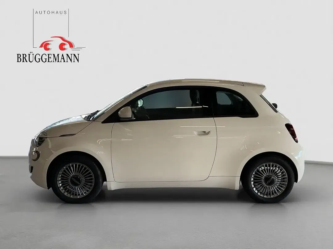 Fiat 500e - Thumbnail 3