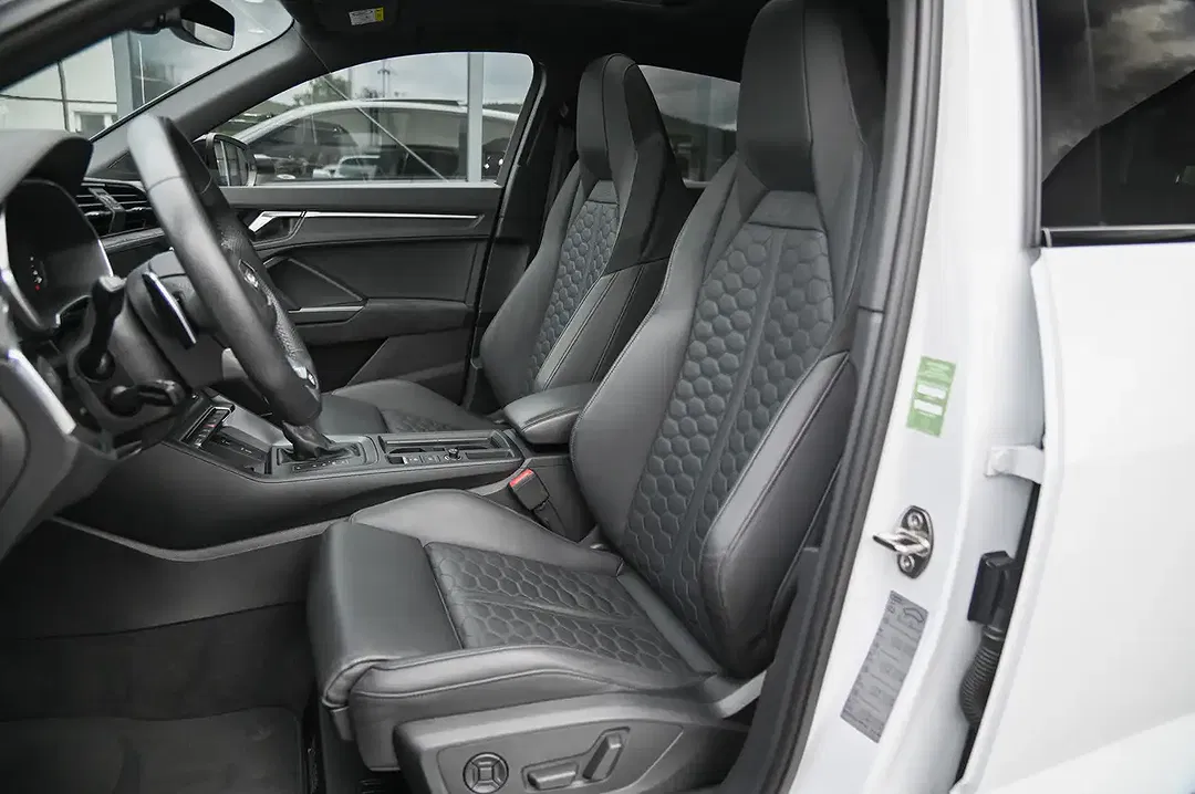 Audi RS Q3 2.5 TFSI Sportback - Thumbnail 13