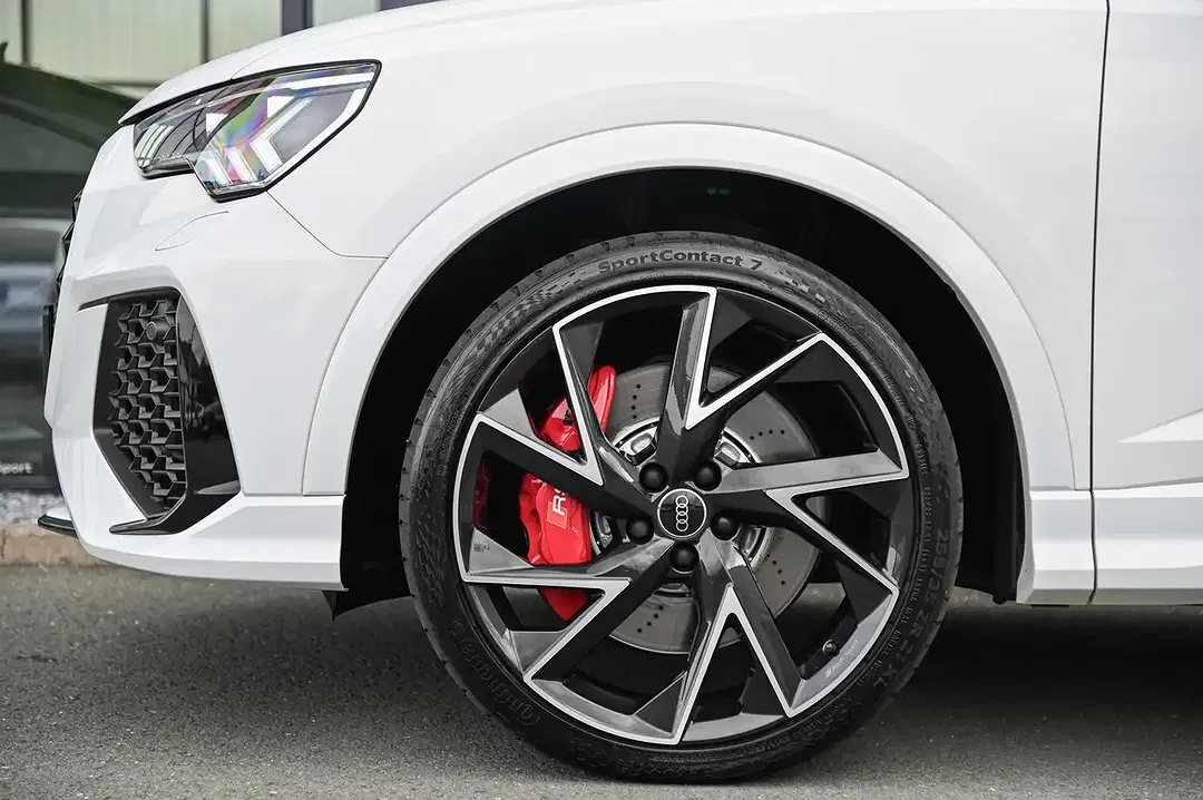 Audi RS Q3 2.5 TFSI Sportback - Thumbnail 38