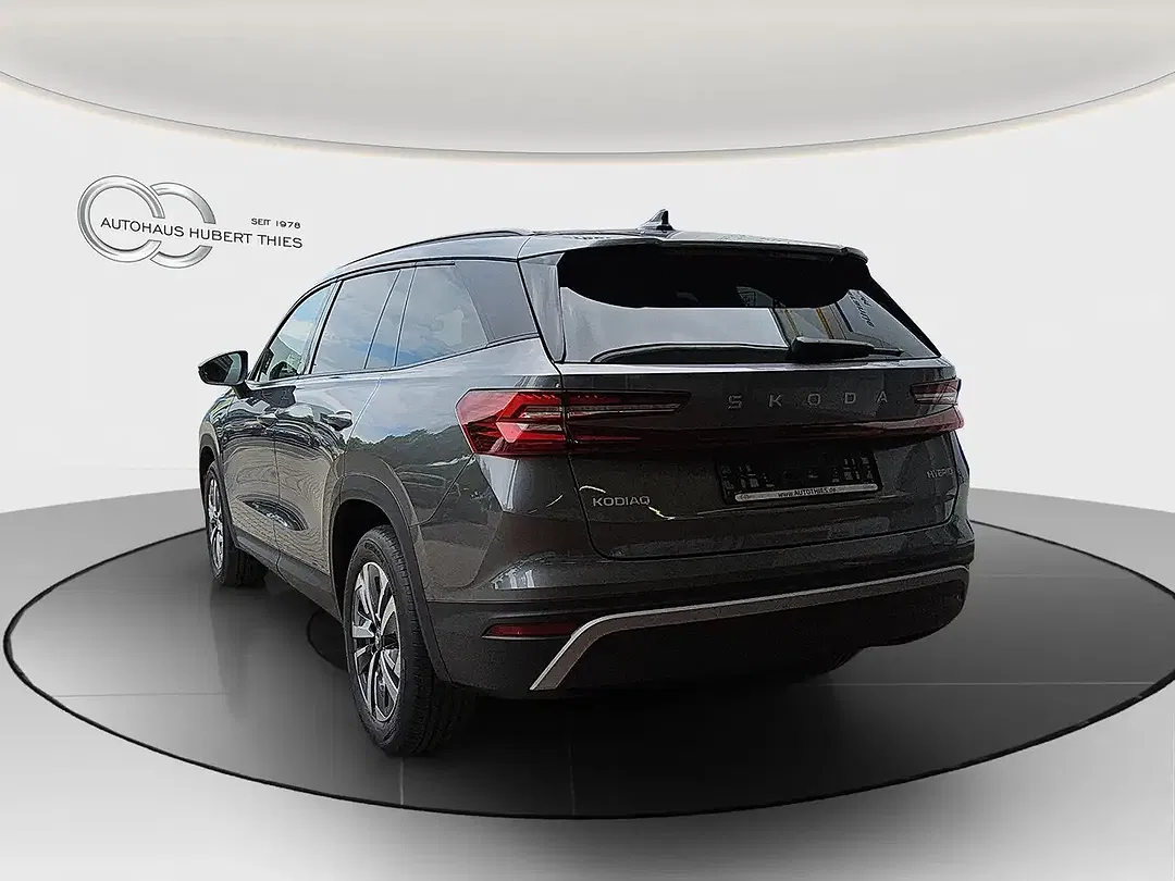Skoda Kodiaq 1.5 TSI MHEV DSG Selection - Thumbnail 4