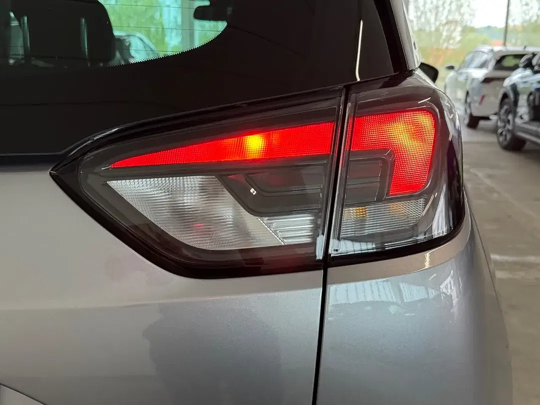 Opel Crossland 1.2 Turbo - Thumbnail 9