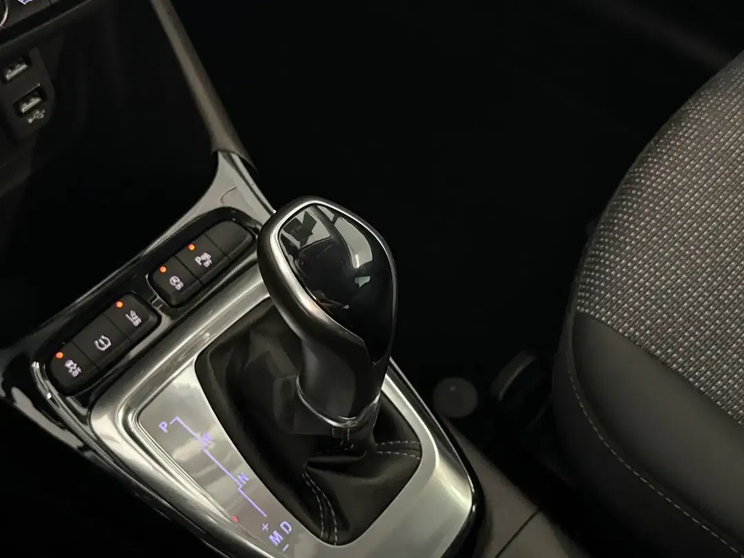 Opel Crossland 1.2 Turbo - Thumbnail 25