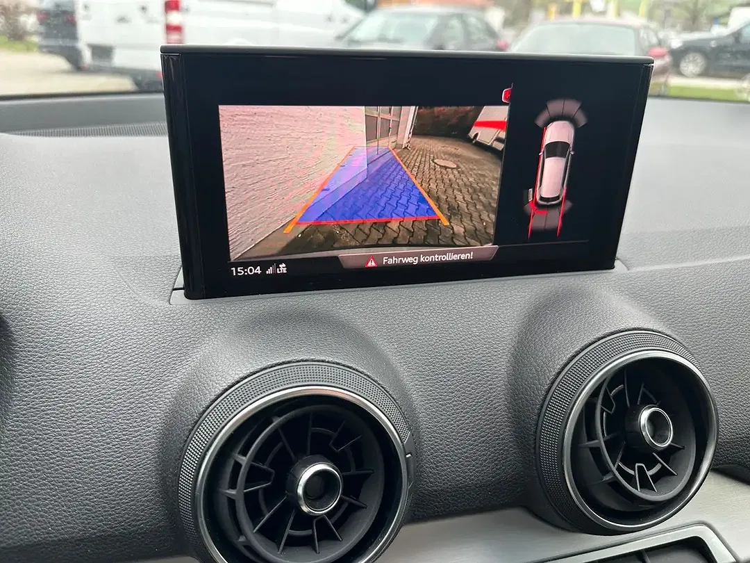 Audi Q2 35 TFSI S tronic Matrix LED advanced plus - Thumbnail 12