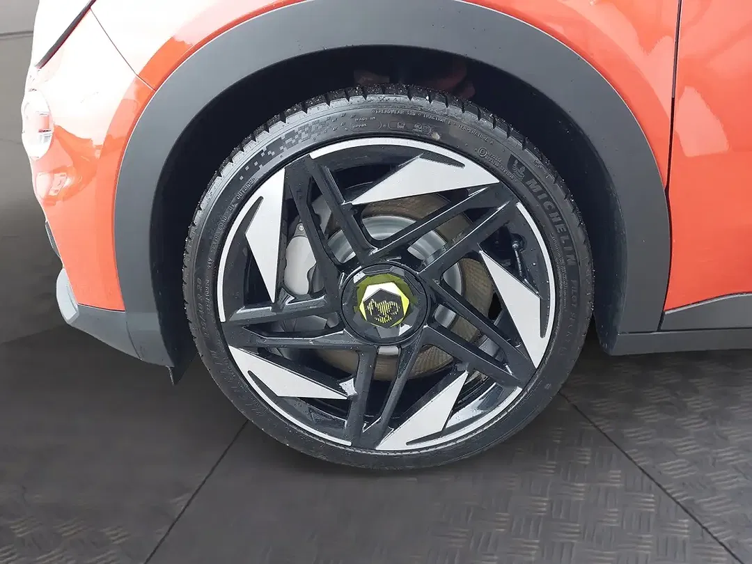 Abarth 600e Turismo - Thumbnail 13