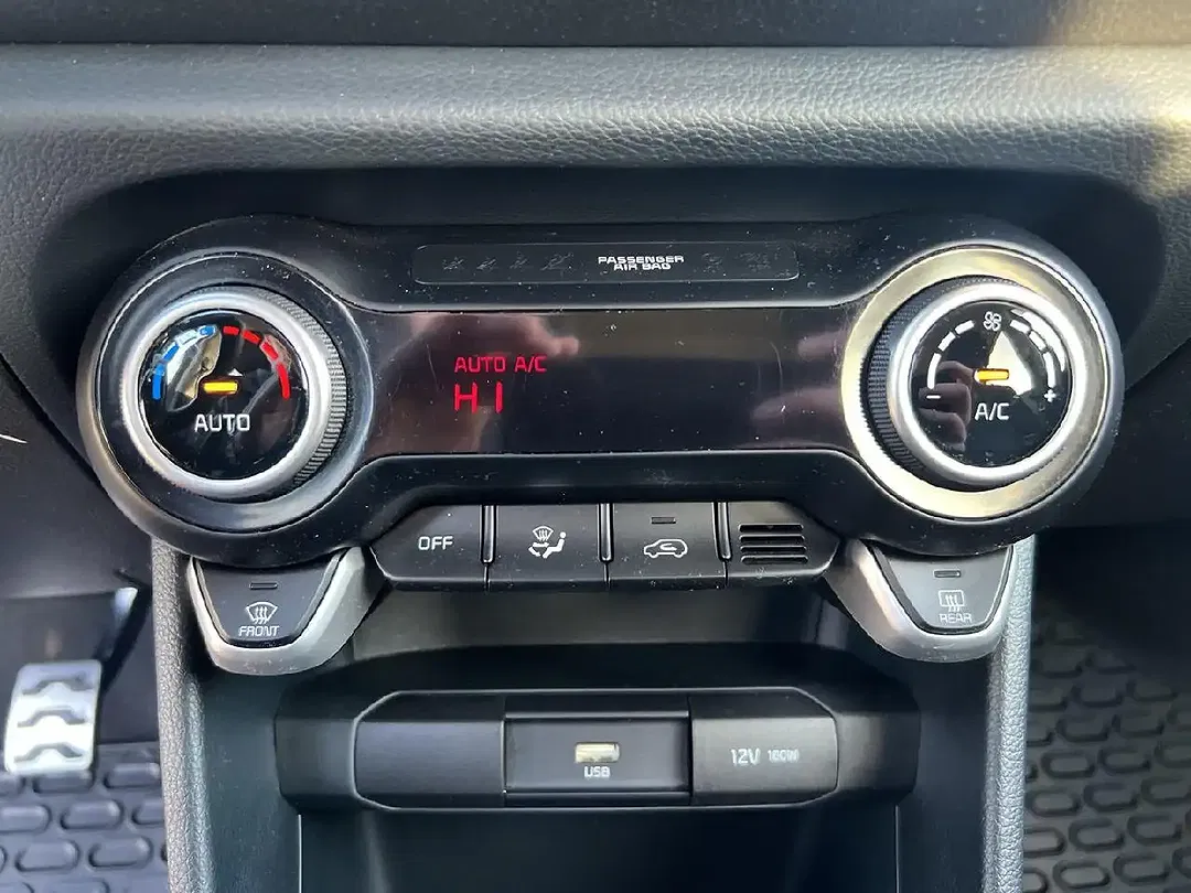 Kia Picanto - Thumbnail 11