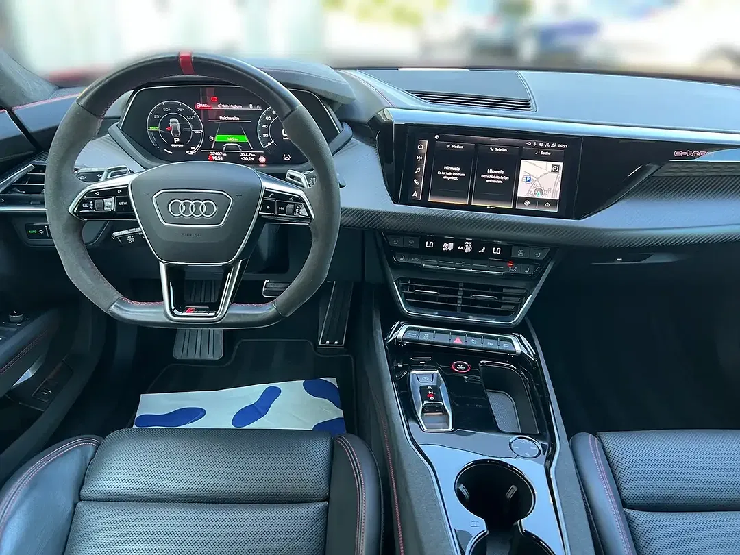 Audi RS e-tron GT quattro Matrix LED - Thumbnail 11
