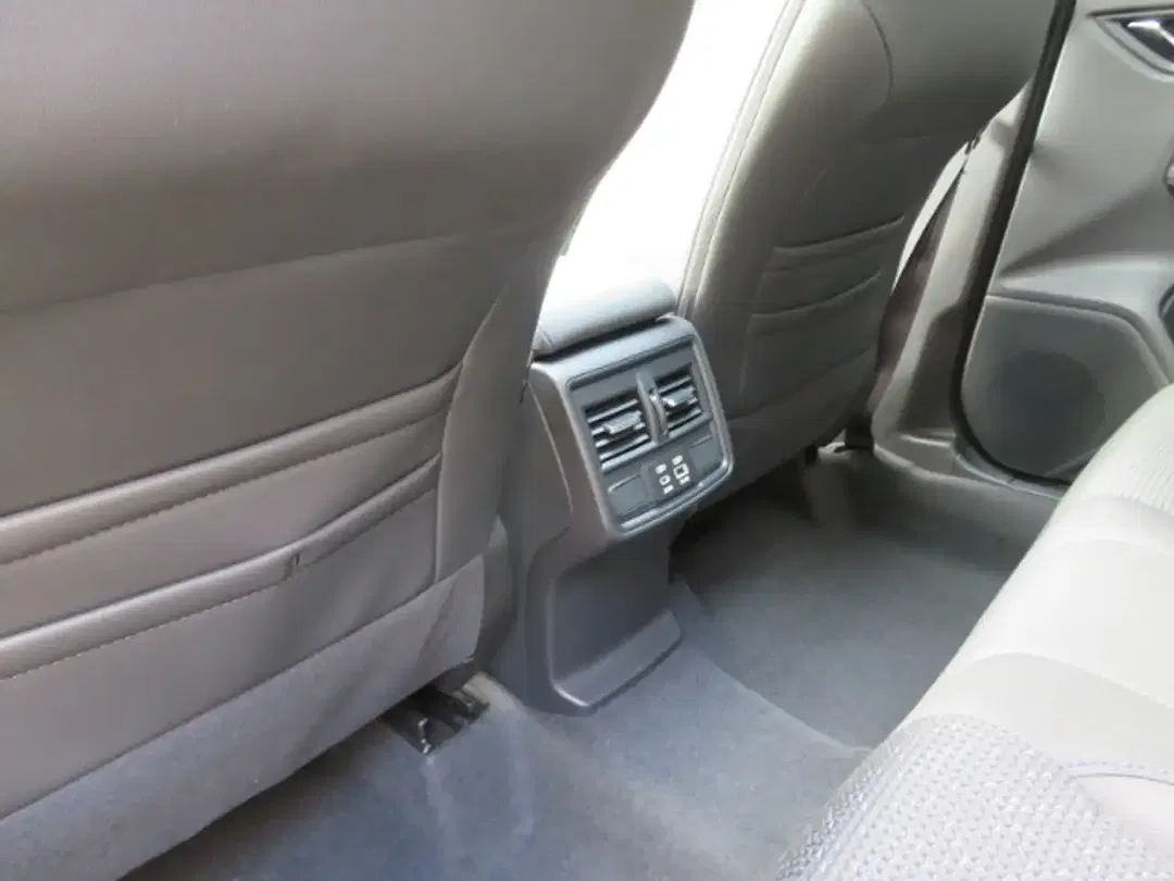 Subaru Forester 2.0 Exclusive - Thumbnail 14