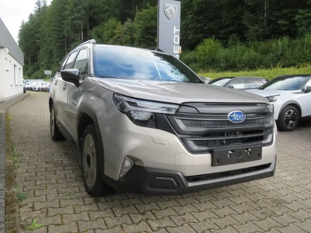 Subaru Forester 2.0 Exclusive - Thumbnail 4