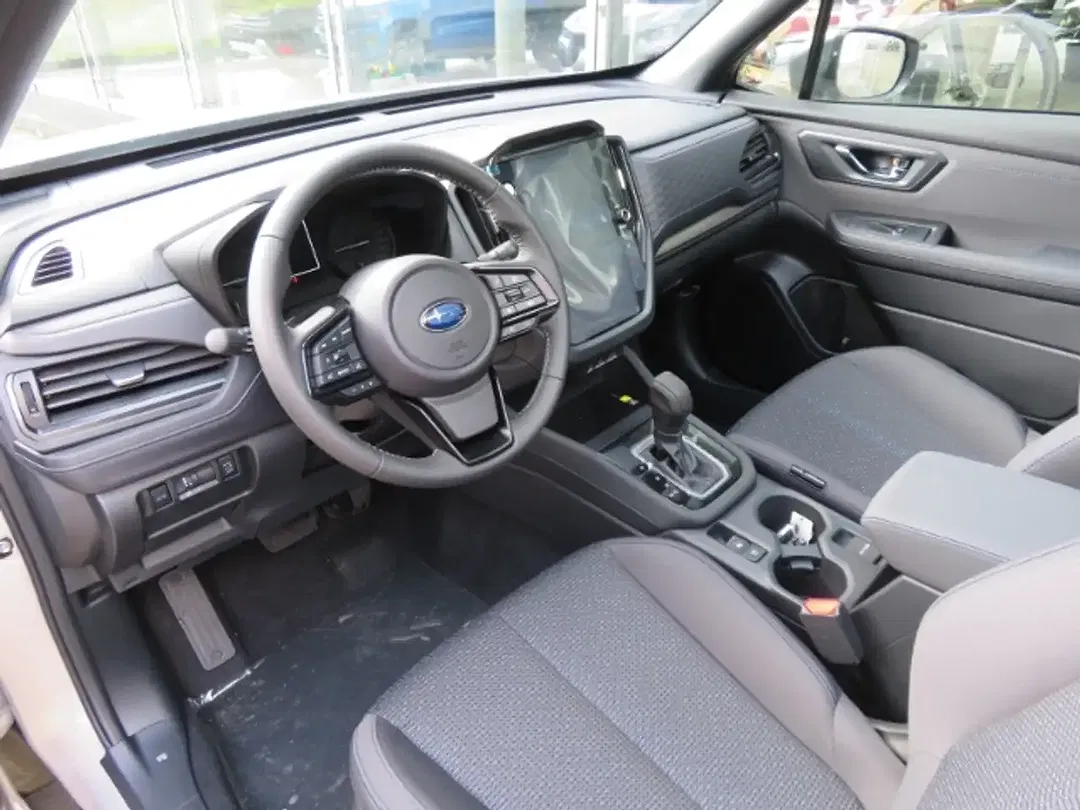 Subaru Forester 2.0 Exclusive - Thumbnail 8