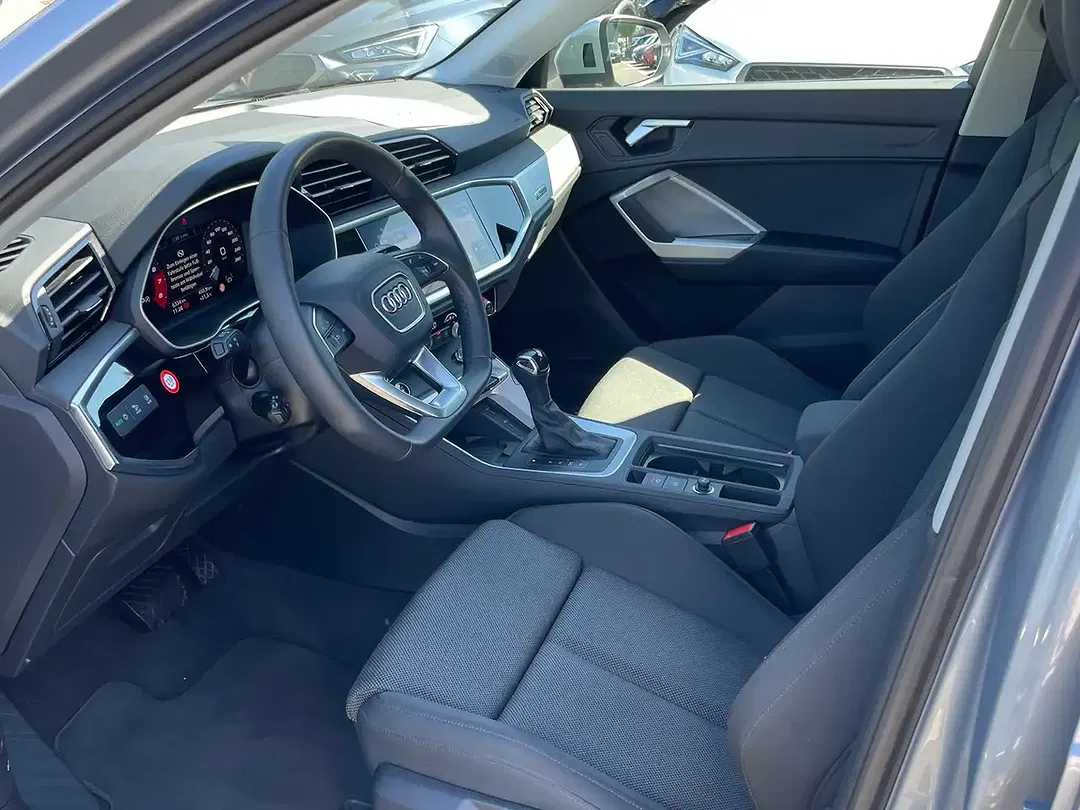 Audi Q3 35 TFSI S tronic advanced - Thumbnail 8