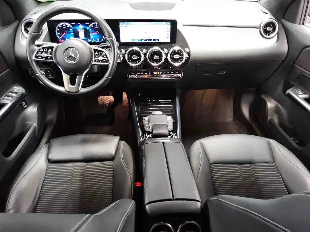 Mercedes-Benz GLA 200 Progressive - Thumbnail 4