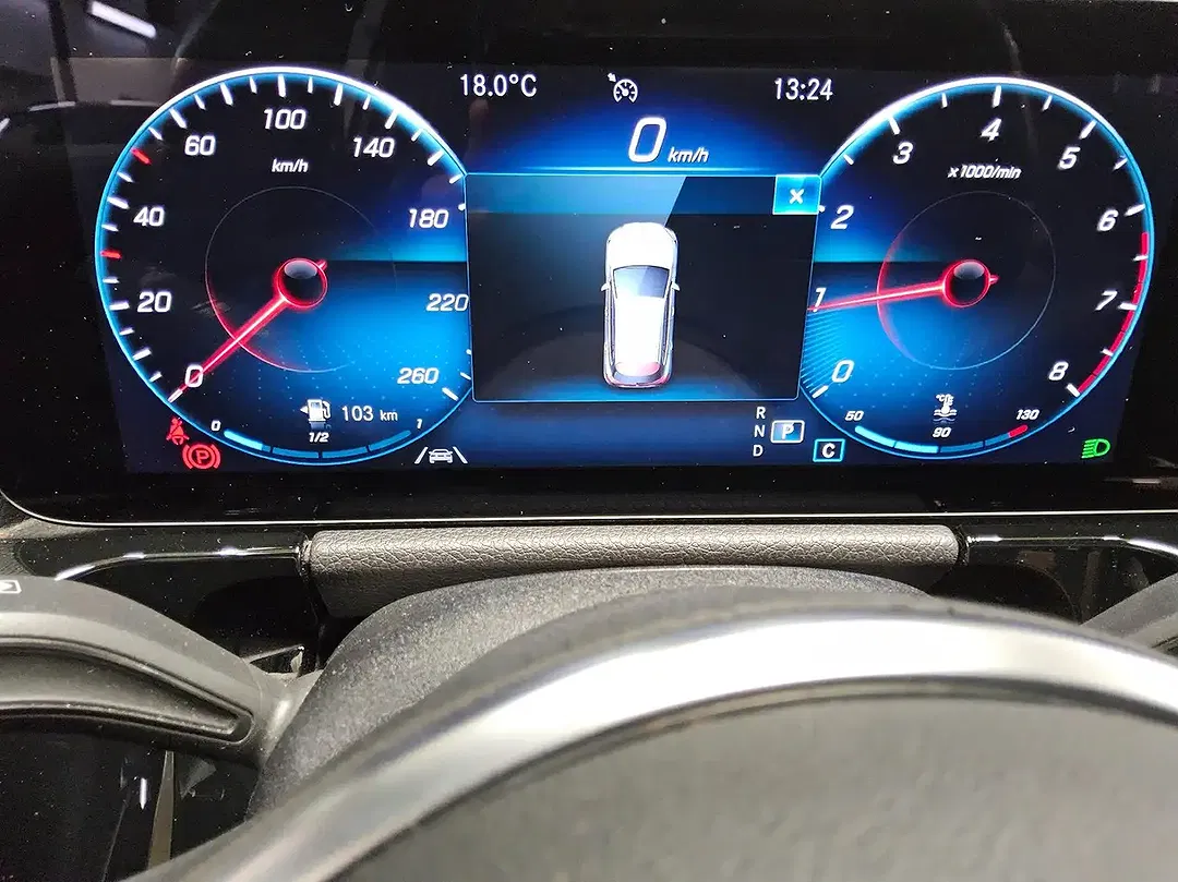 Mercedes-Benz GLA 200 Progressive - Thumbnail 7
