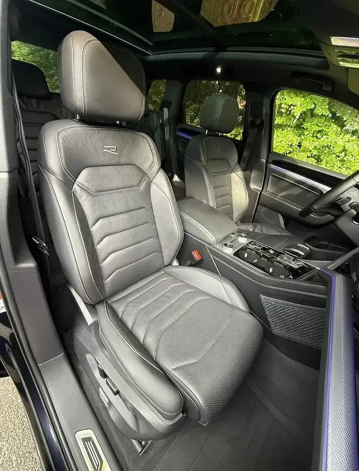 Volkswagen Touareg 3.0 V6 R - Thumbnail 6