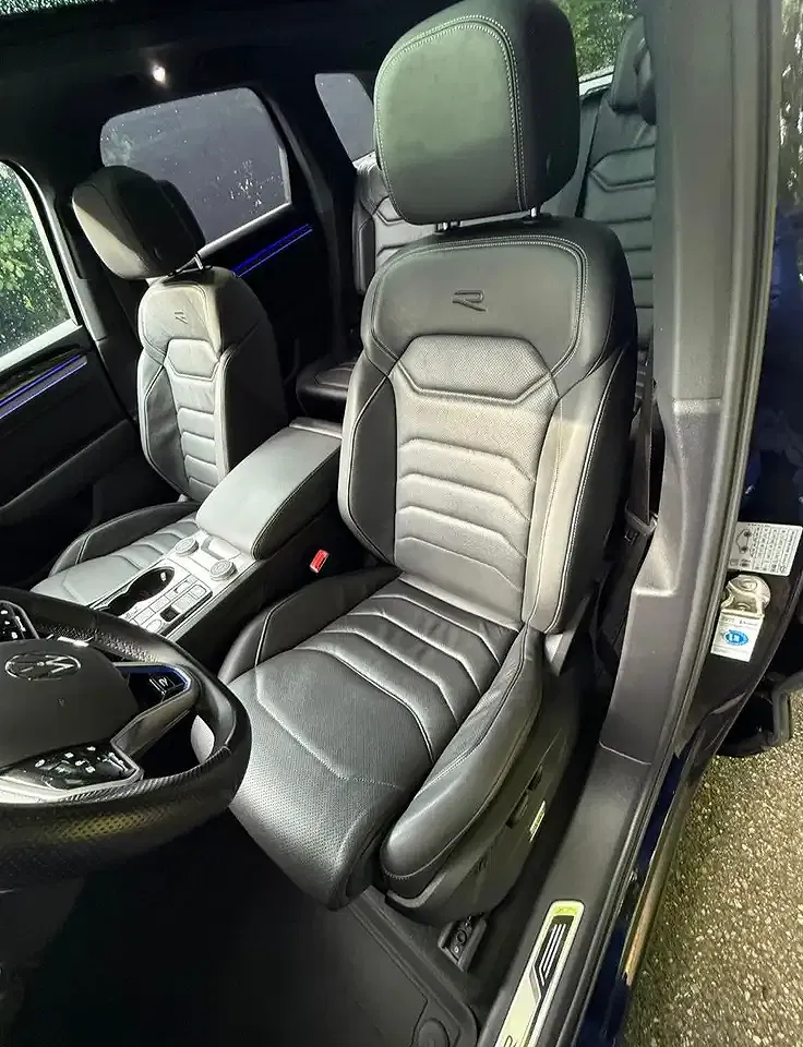 Volkswagen Touareg 3.0 V6 R - Thumbnail 8