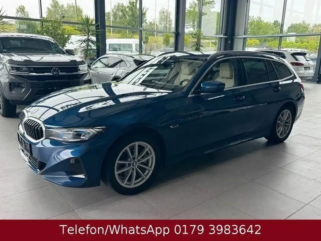 BMW 330 AUT Touring - Thumbnail 4