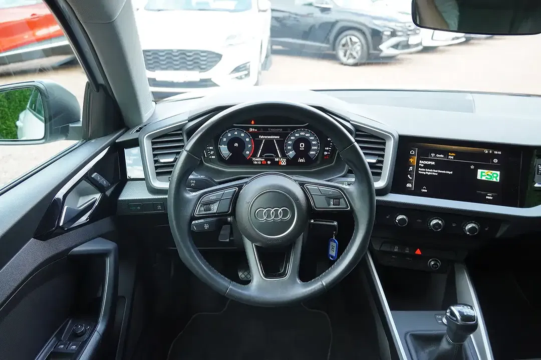 Audi A1 25 1.0 TFSI Sportback - Thumbnail 8