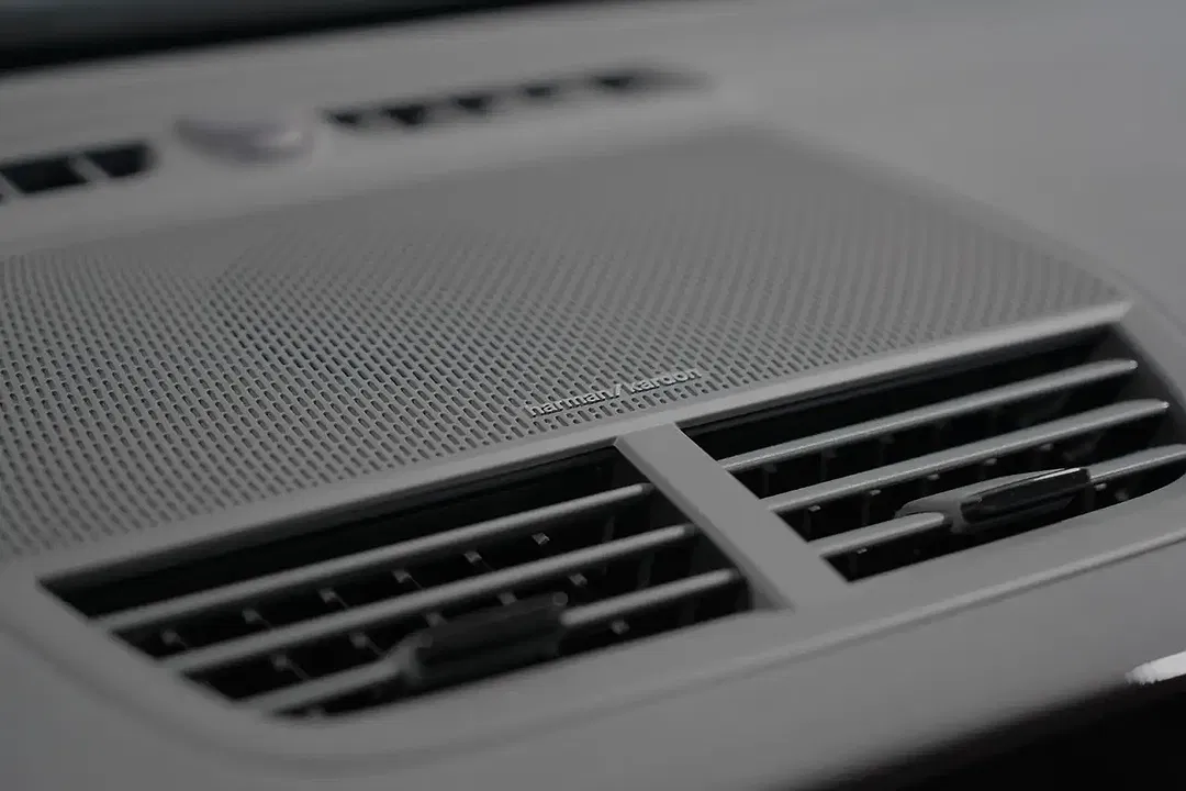 Polestar 2 Dual Motor - Thumbnail 7