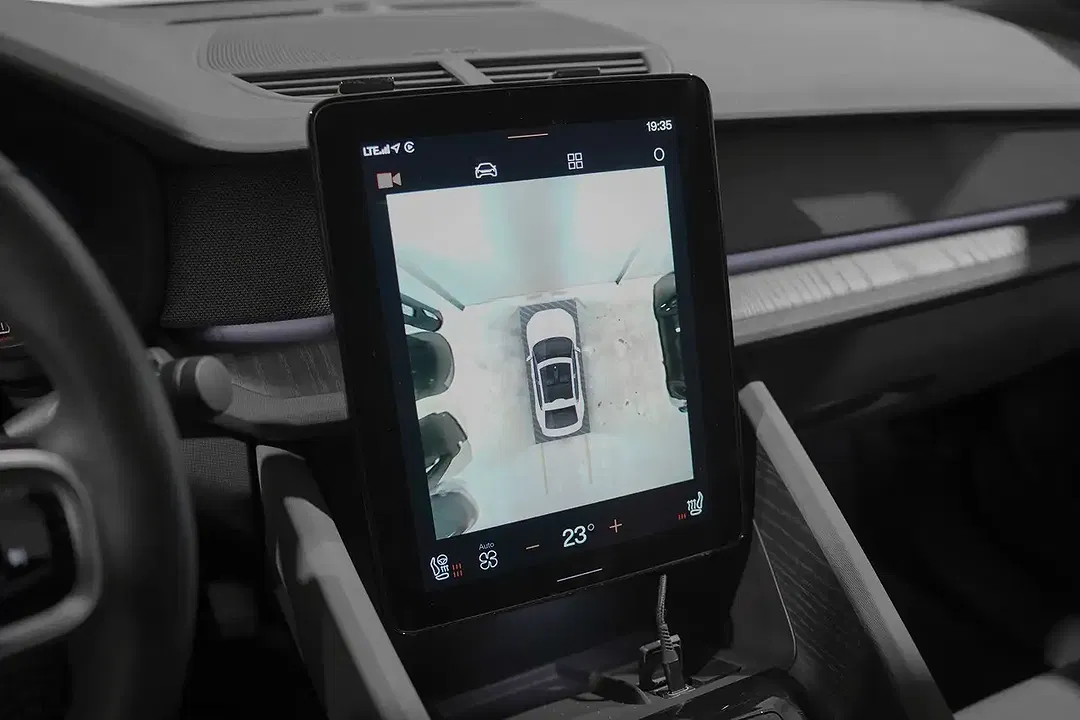 Polestar 2 Dual Motor - Thumbnail 9