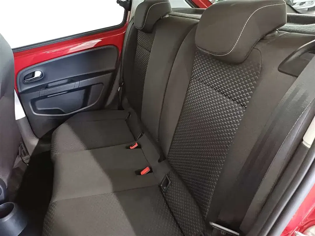 Volkswagen up! 1.0 Active - Thumbnail 3