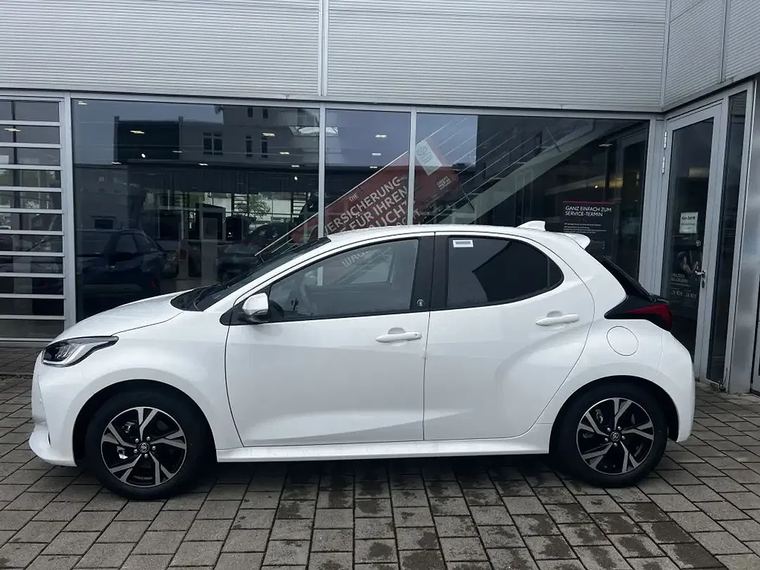 Toyota Yaris 1.5 VVT-i Hybrid Teamplayer - Thumbnail 3