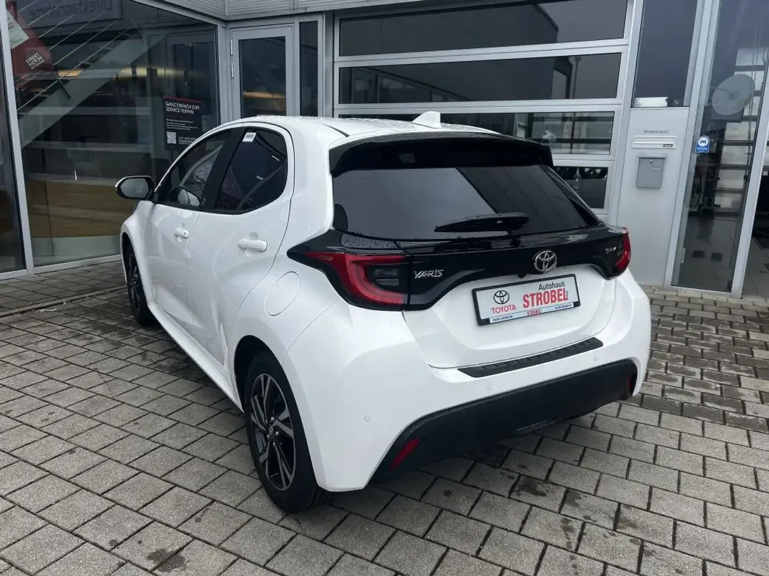 Toyota Yaris 1.5 VVT-i Hybrid Teamplayer - Thumbnail 4