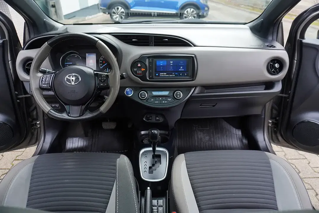 Toyota Yaris 1.5 VVT-i Hybrid Style Selection - Thumbnail 11
