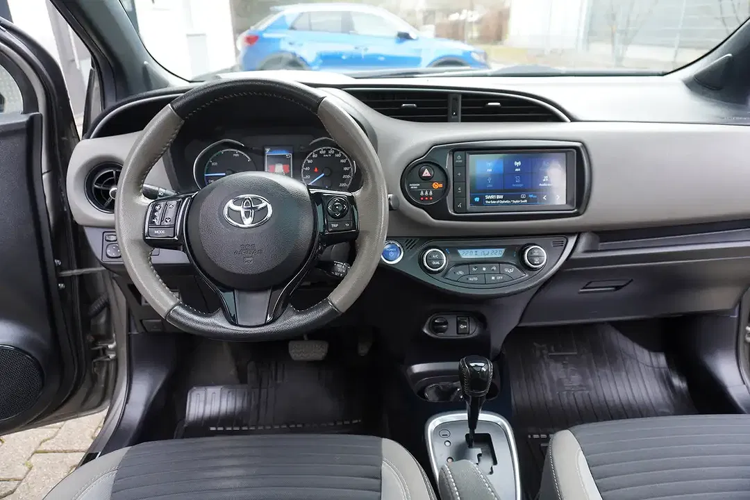 Toyota Yaris 1.5 VVT-i Hybrid Style Selection - Thumbnail 12