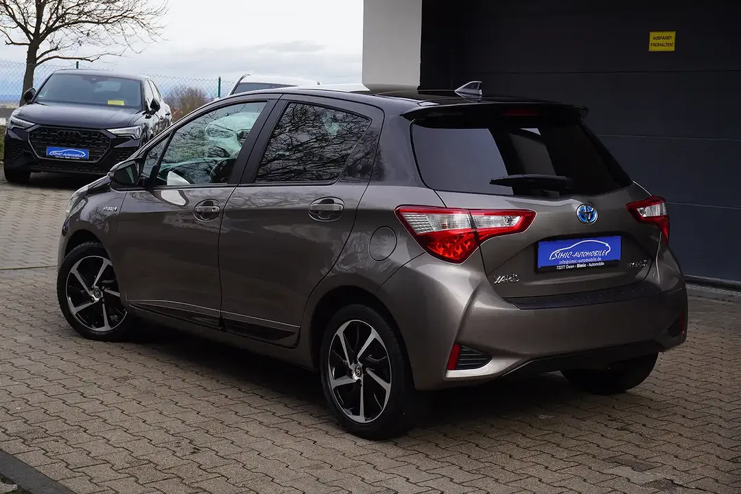 Toyota Yaris 1.5 VVT-i Hybrid Style Selection - Thumbnail 8