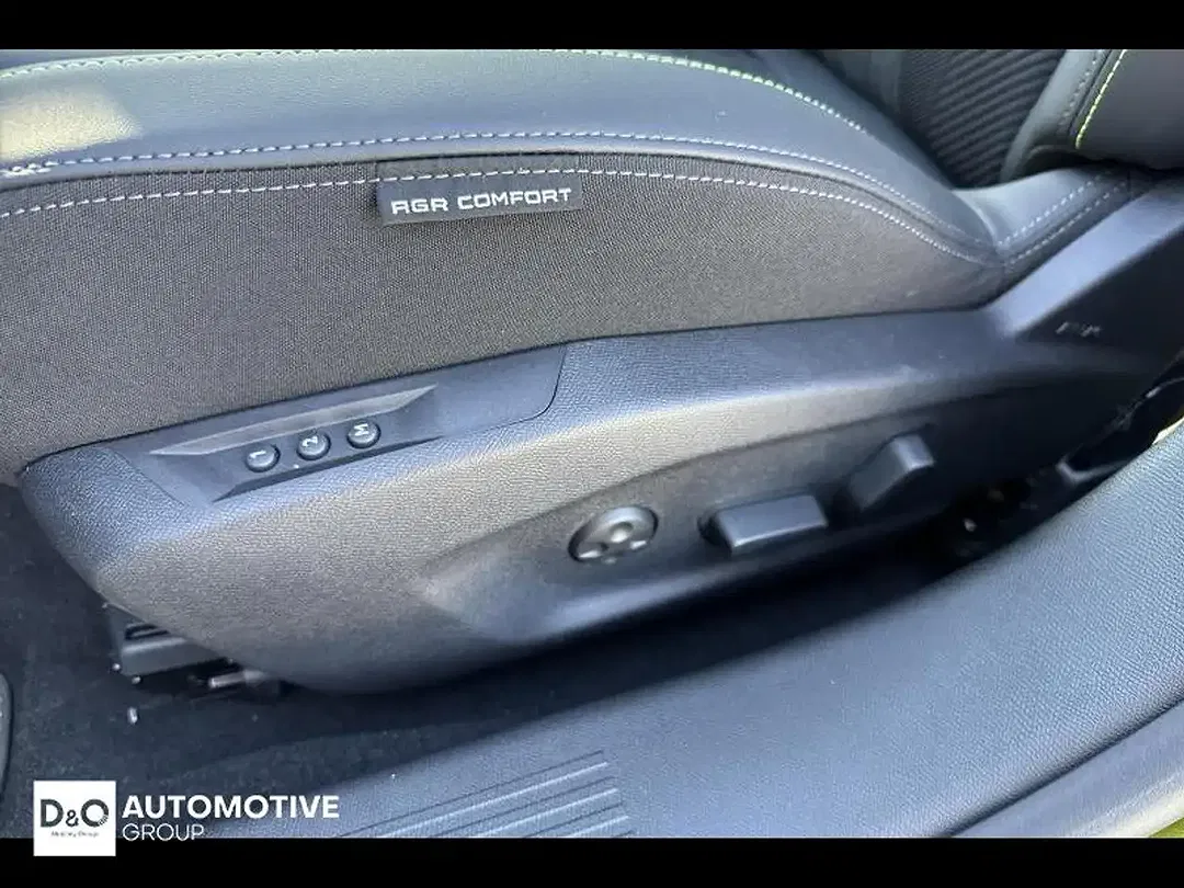 Peugeot 408 GT Exclusive - Thumbnail 15