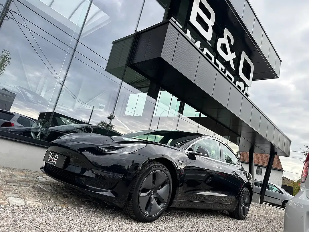 Tesla Model 3 Standard Range Plus - foto 15