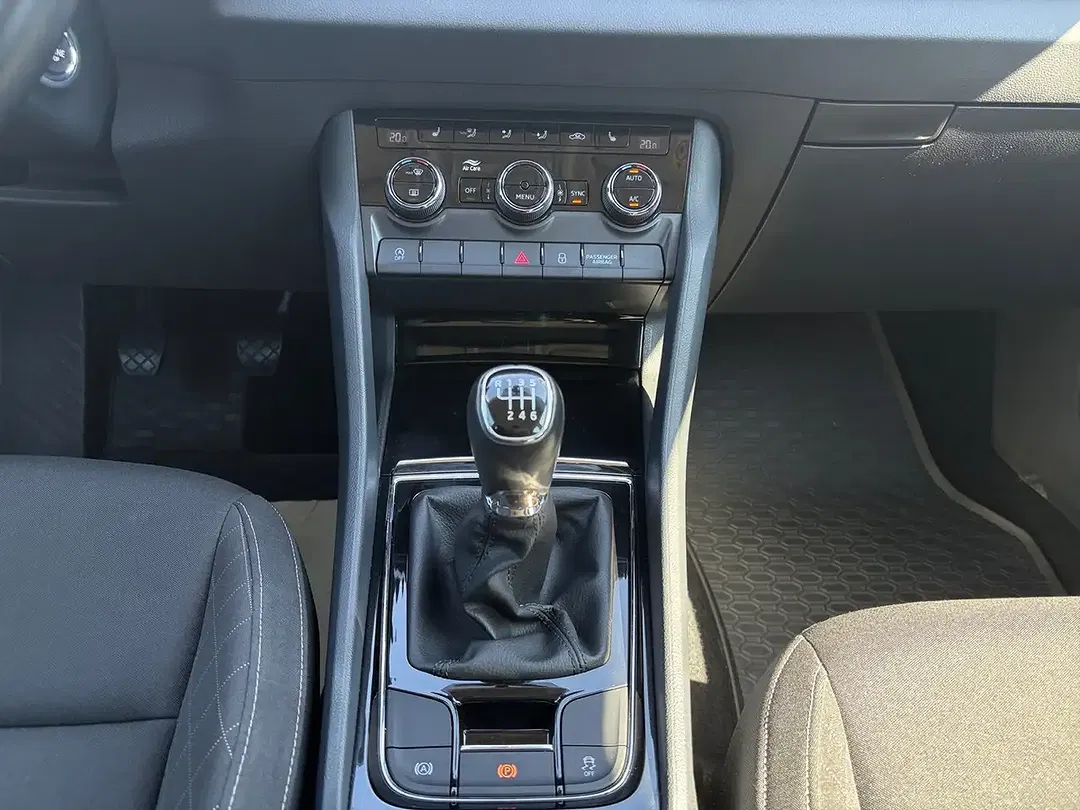 Skoda Karoq 2.0 TDI Ambition - Thumbnail 11