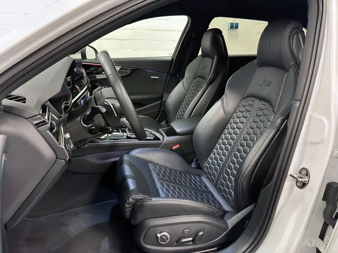 Audi RS4 2.9 TFSI quattro Avant - Thumbnail 17