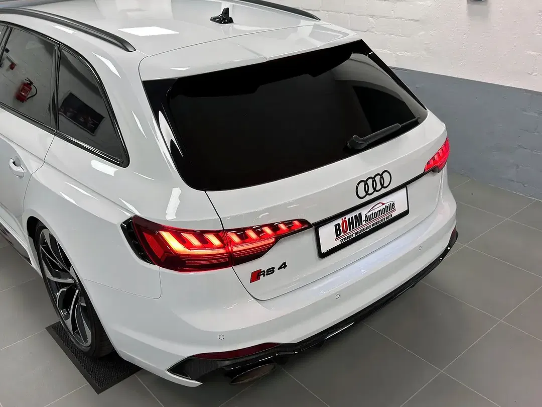 Audi RS4 2.9 TFSI quattro Avant - Thumbnail 8
