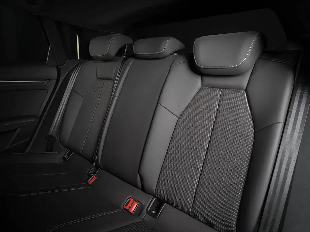 Audi S3 2.0 TFSI quattro Sportback - Thumbnail 13