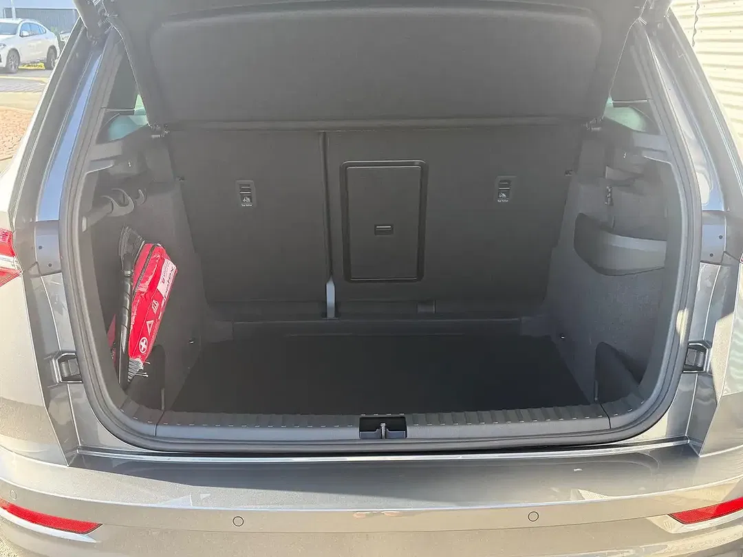 Skoda Karoq 1.5 TSI DSG Sportline - Thumbnail 8