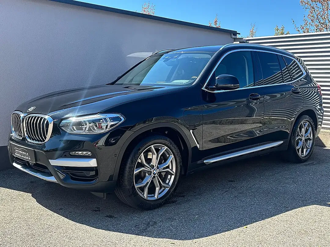 BMW X3 PHEV AUT xDrive xLine Pro - Thumbnail 1